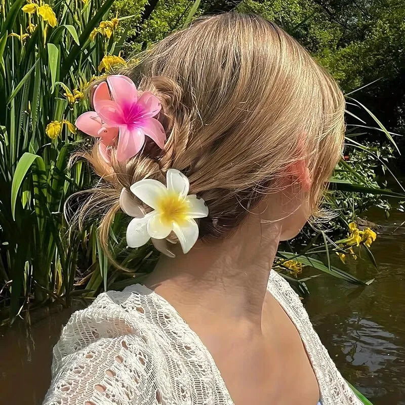 AlohaBloom – Gradient Hawaiian Flower Hair Clip (1/2/3 pcs)