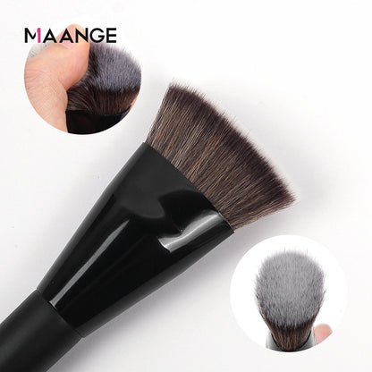 MAANGE Foundation & Concealer Brush – Flat Head with Protective Box