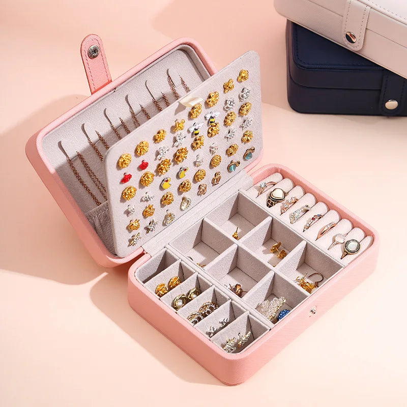 TravelLux – Elegant Travel Jewelry Organizer Case