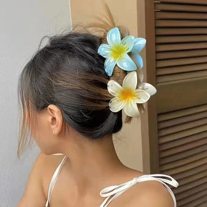 AlohaBloom – Gradient Hawaiian Flower Hair Clip (1/2/3 pcs)