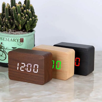 WoodClock LED – Digital Alarm Clock with Voice Control