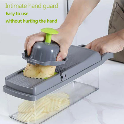 Handheld slicer ideal for salads, fruits and vegetables
